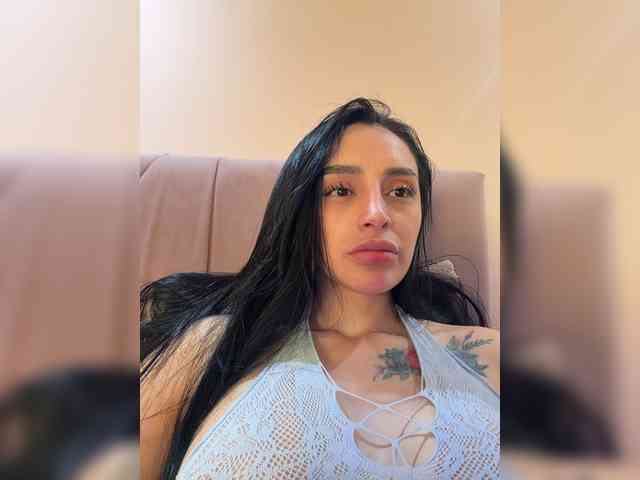 AprilRosse webcam