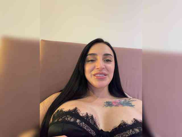 AprilRosse webcam