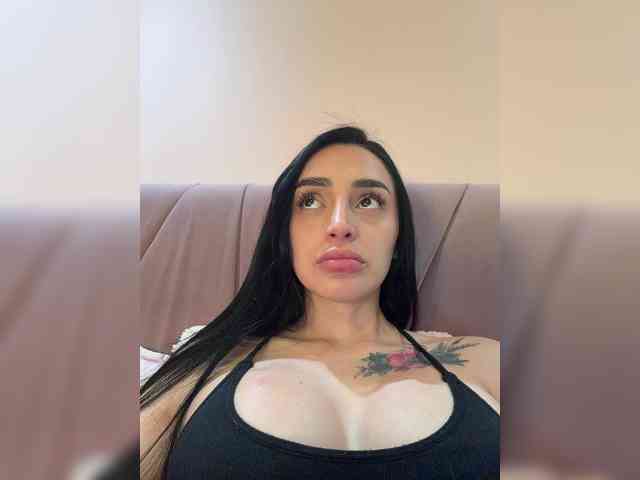 AprilRosse webcam