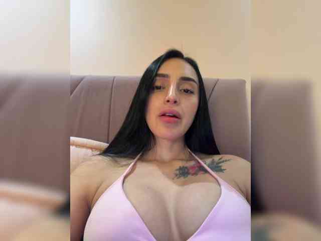 AprilRosse webcam
