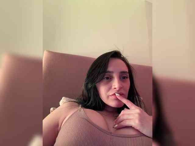 AprilRosse webcam