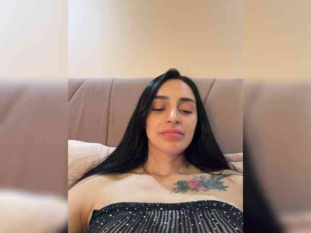 AprilRosse webcam