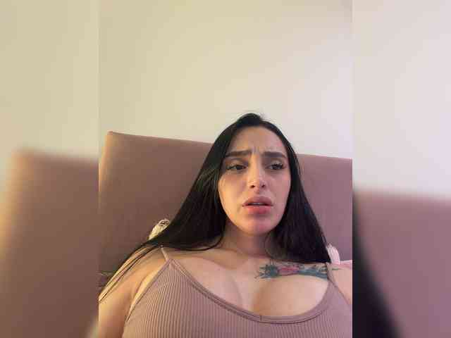 AprilRosse webcam
