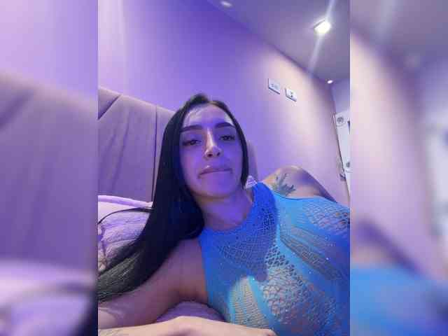 AprilRosse webcam