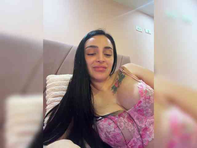 AprilRosse webcam