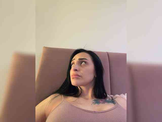 AprilRosse webcam