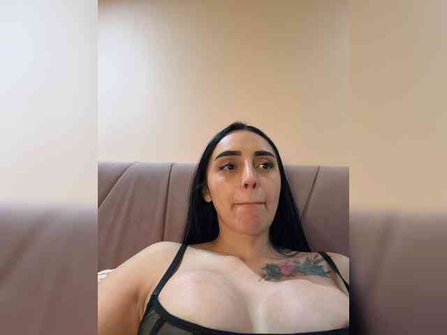 AprilRosse webcam