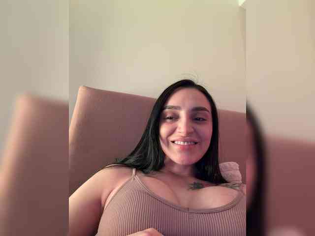 AprilRosse webcam