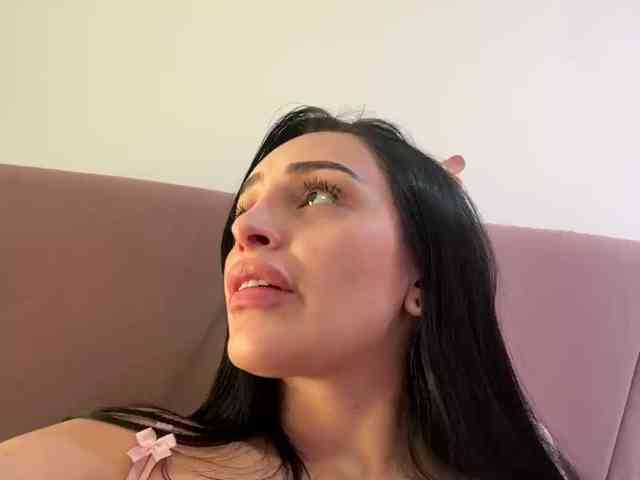 AprilRosse webcam