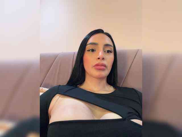 AprilRosse webcam