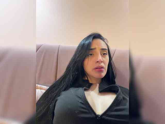 AprilRosse webcam