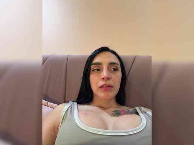 AprilRosse webcam