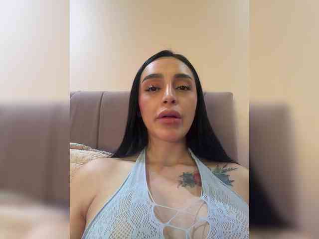 AprilRosse webcam