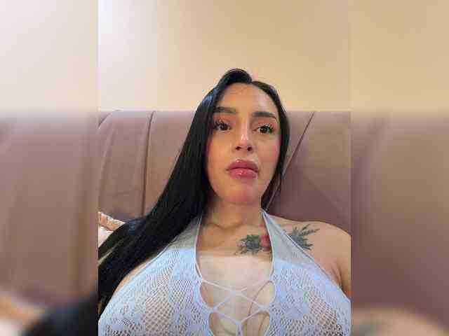 AprilRosse webcam