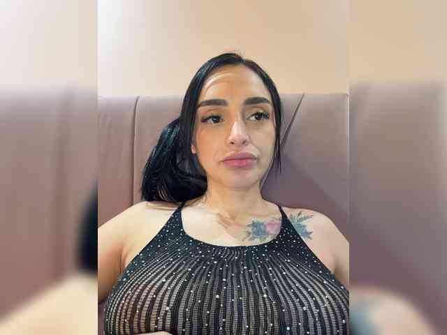 AprilRosse webcam