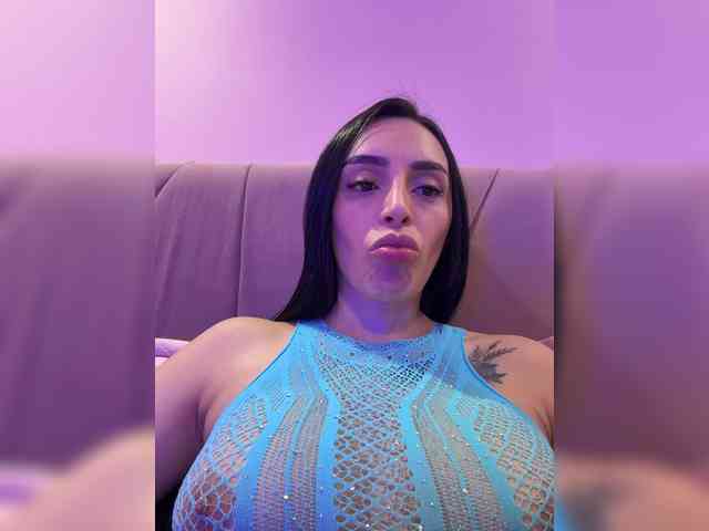 AprilRosse webcam