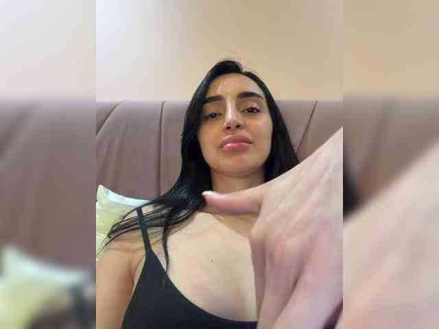 AprilRosse webcam