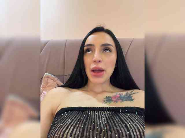 AprilRosse webcam