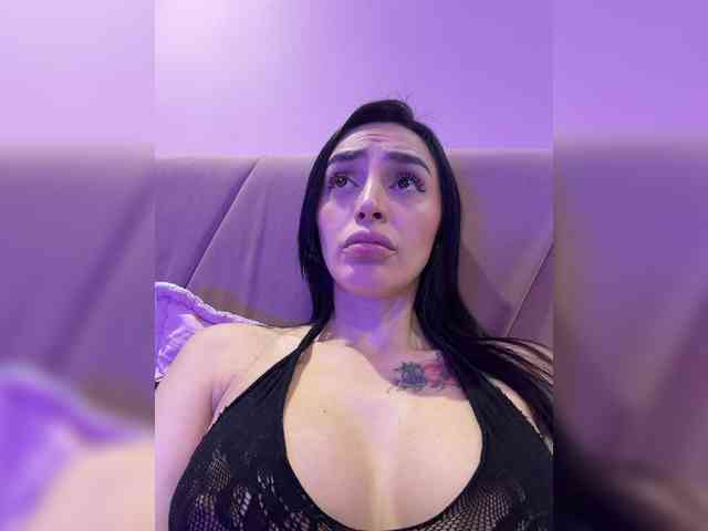 AprilRosse webcam