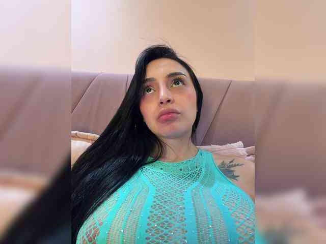 AprilRosse webcam
