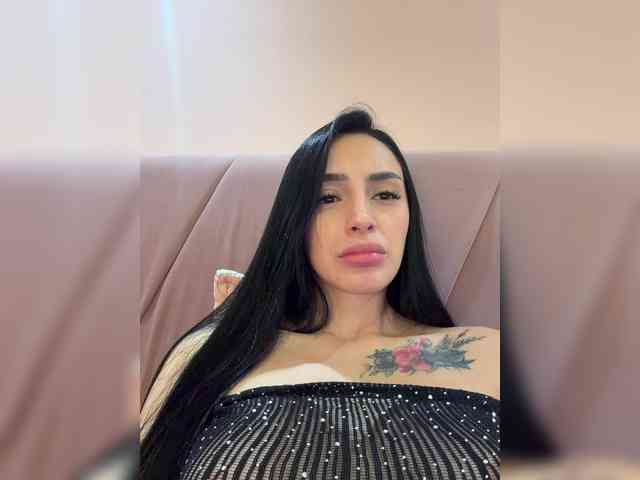 AprilRosse webcam