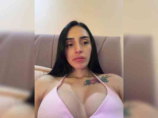 AprilRosse webcam