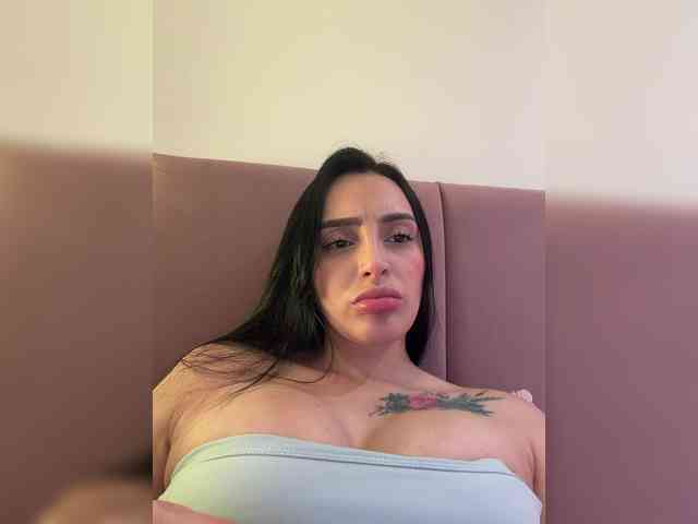 AprilRosse webcam