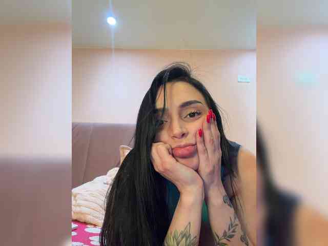 AprilRosse webcam