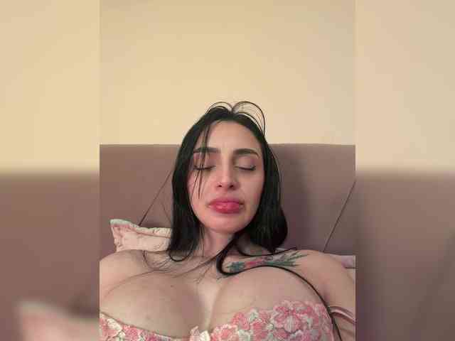 AprilRosse webcam