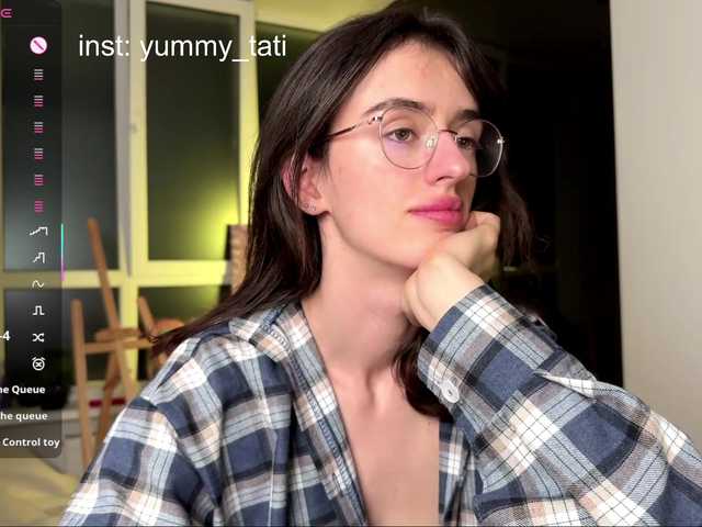 YummyTati live cam preview