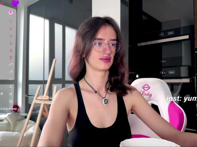SweetieTati live cam on BongaCams