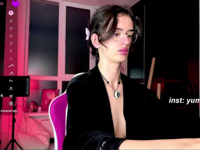 SweetieTati live cam on BongaCams