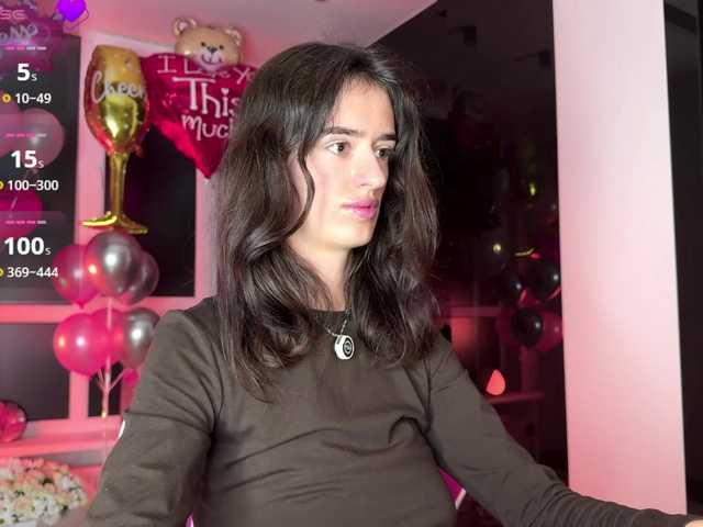 SweetieTati's BongaCams show and profile