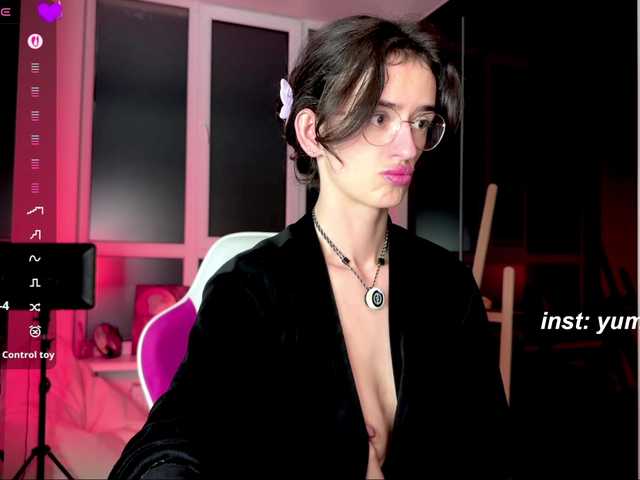 SweetieTati live cam on BongaCams