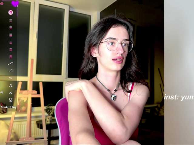 SweetieTati live cam on BongaCams
