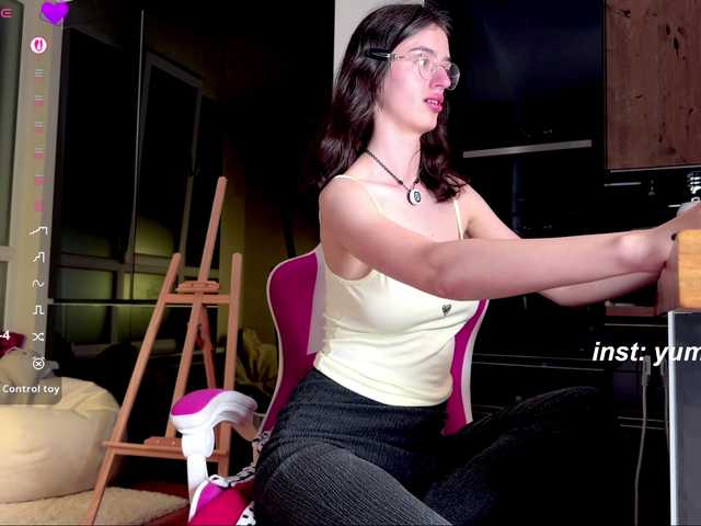 SweetieTati live cam on BongaCams