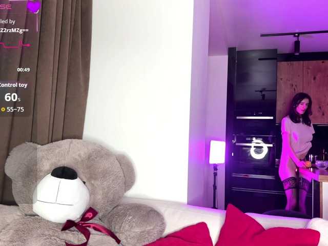 SweetieTati's BongaCams show and profile