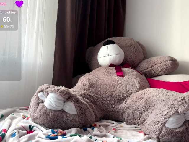 SweetieTati's BongaCams show and profile