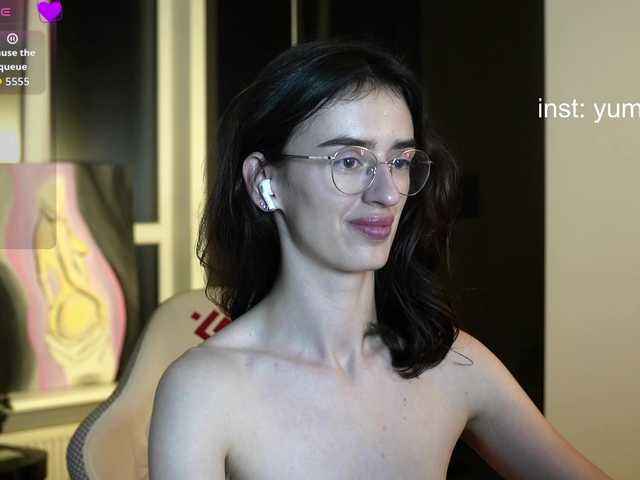 SweetieTati live cam on BongaCams