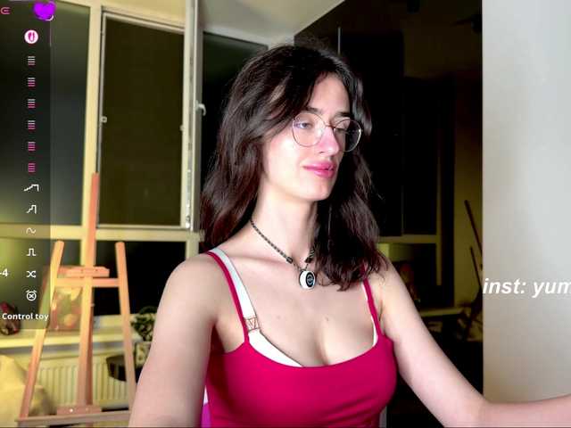 SweetieTati live cam on BongaCams