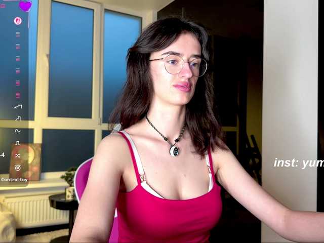 SweetieTati live cam on BongaCams