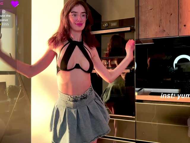 SweetieTati live cam on BongaCams
