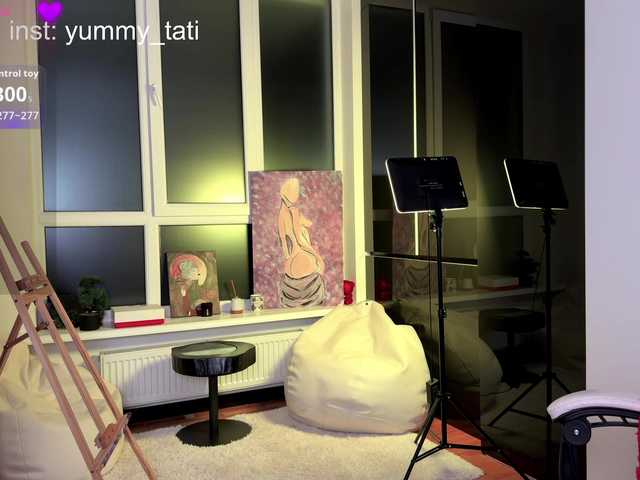 YummyTati live cam preview