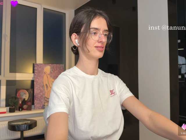 SweetieTati live cam on BongaCams