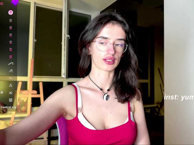 SweetieTati live cam on BongaCams