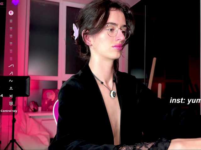 SweetieTati live cam on BongaCams