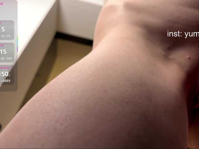 YummyTati live webcam show