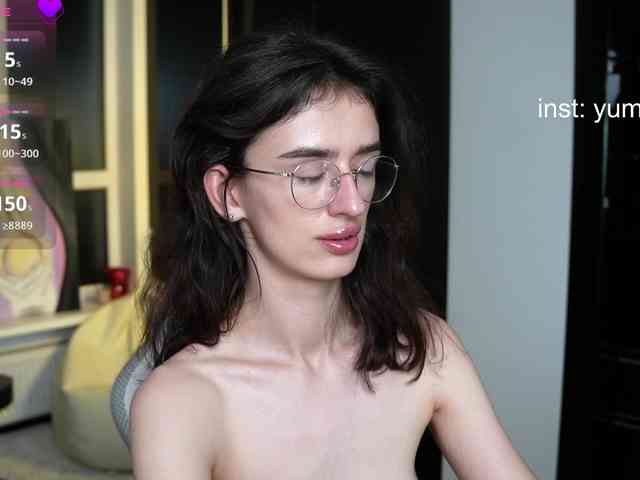 SweetieTati Sex Cam Show
