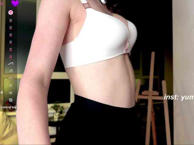 YummyTati webcam