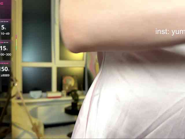 YummyTati webcam